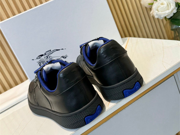 Burberry Check Terrace Sneakers BBR--3010