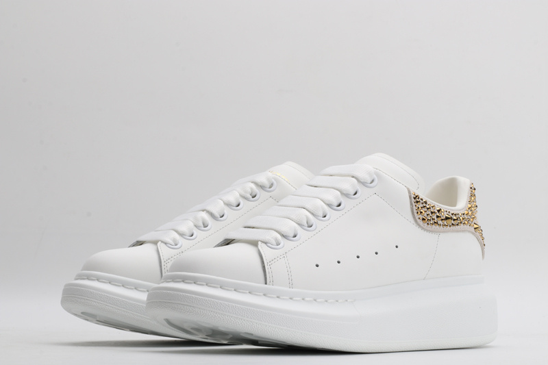 MCQUEEN OVERSIZED SNEAKER