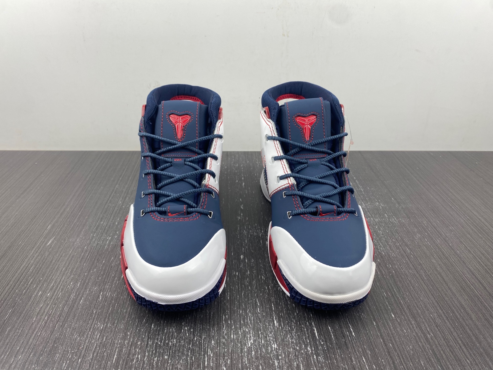 Nike Zoom Kobe 1 Protro
