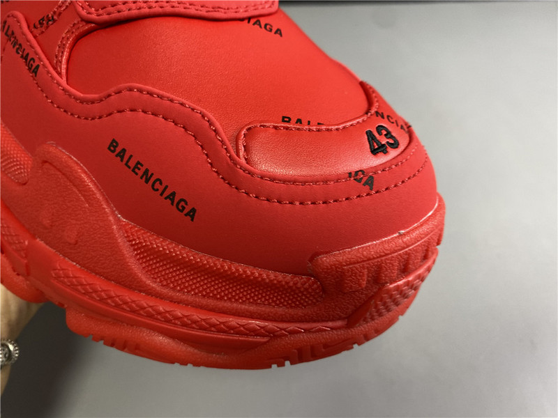 Balenciaga TRIPLE S TRAINER