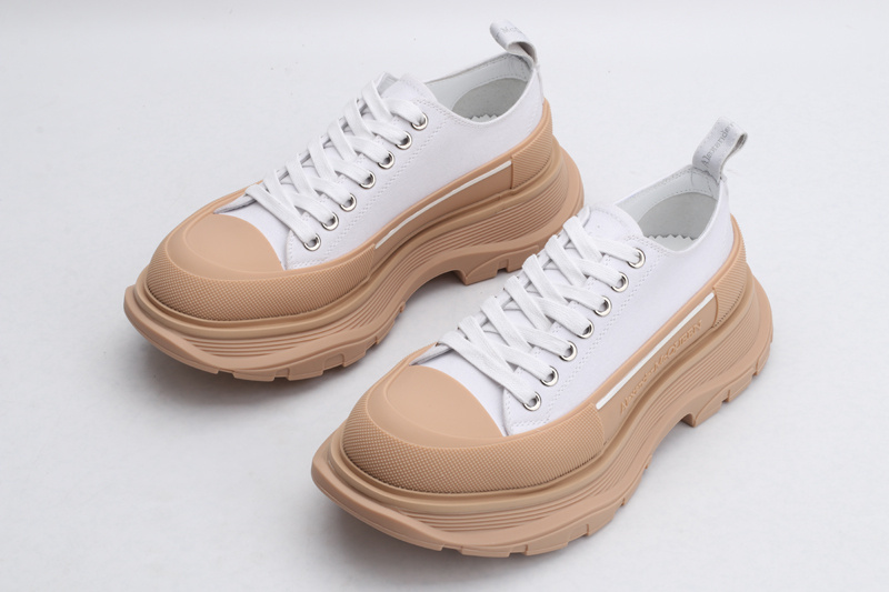 Mcqueen Tread Slick