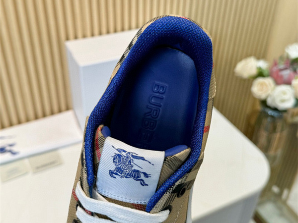 Burberry Check Terrace Sneakers BBR--3009