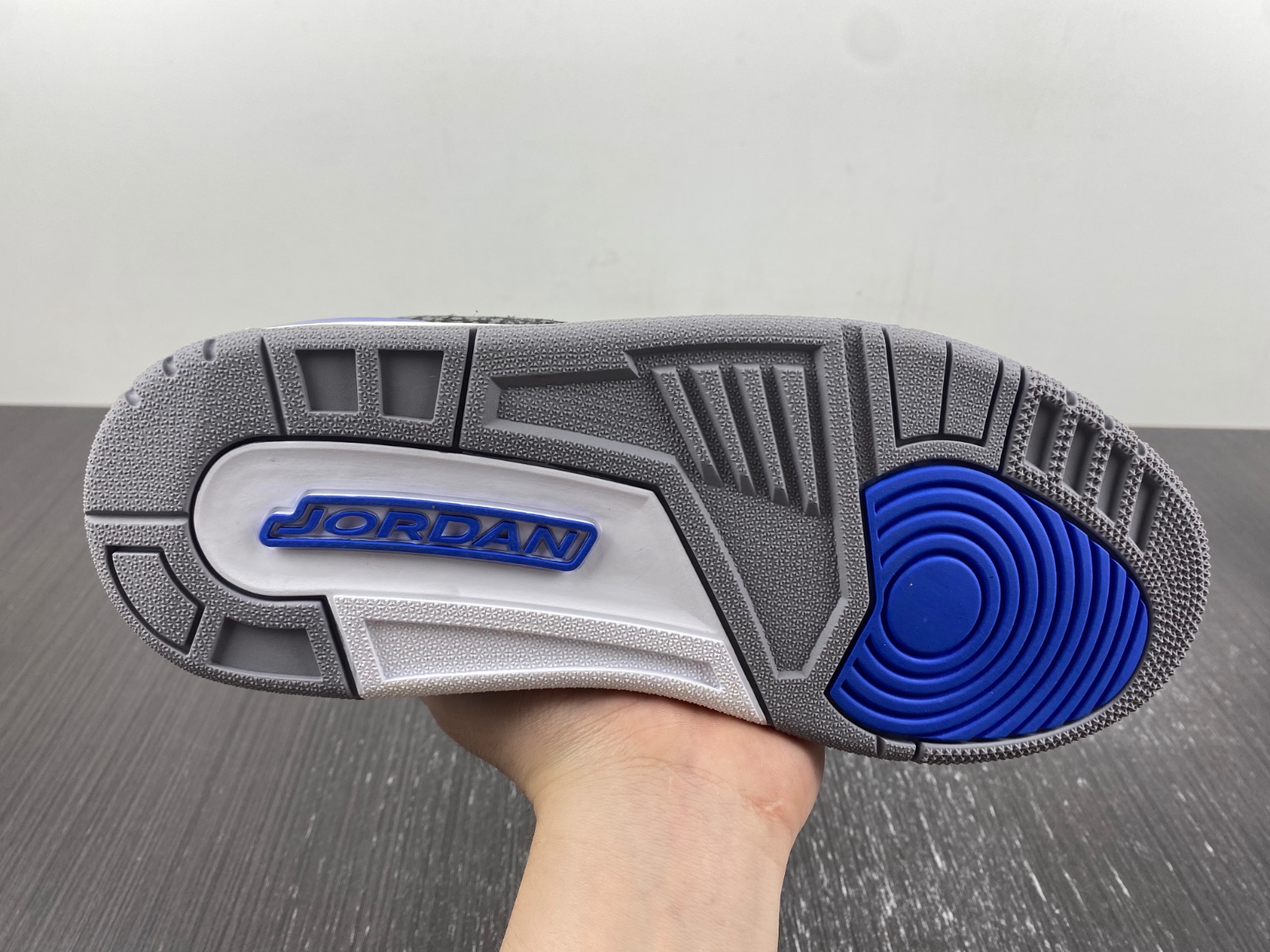 Air Jordan 3 Retro