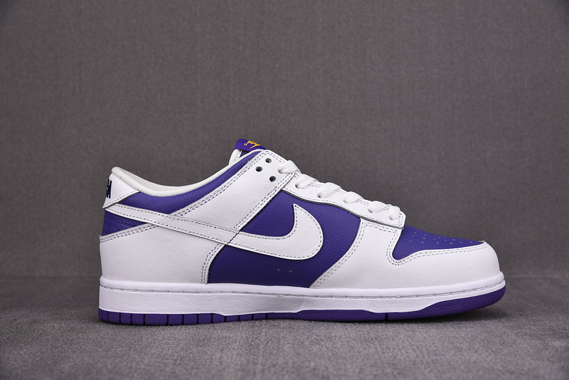 Nike Dunk Low "Flip The Old School" DJ4636-100