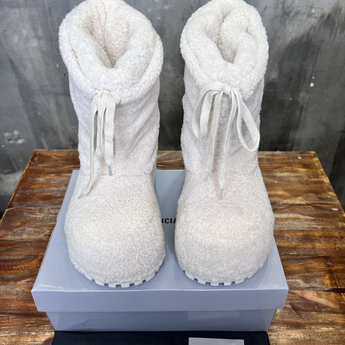 Balenciaga Winter Boots