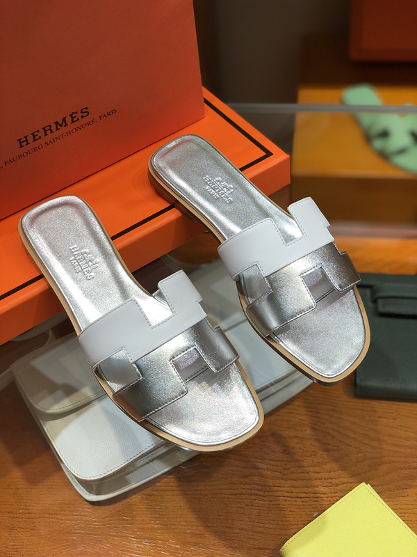ORAN SANDAL