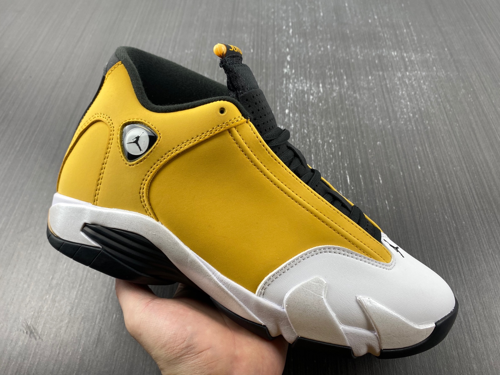 Air Jordan 14