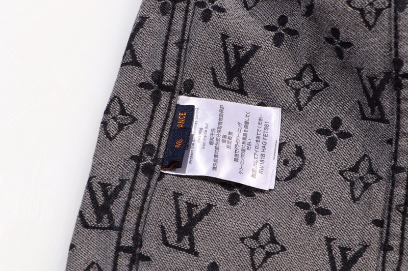 L&V Jacket V-005