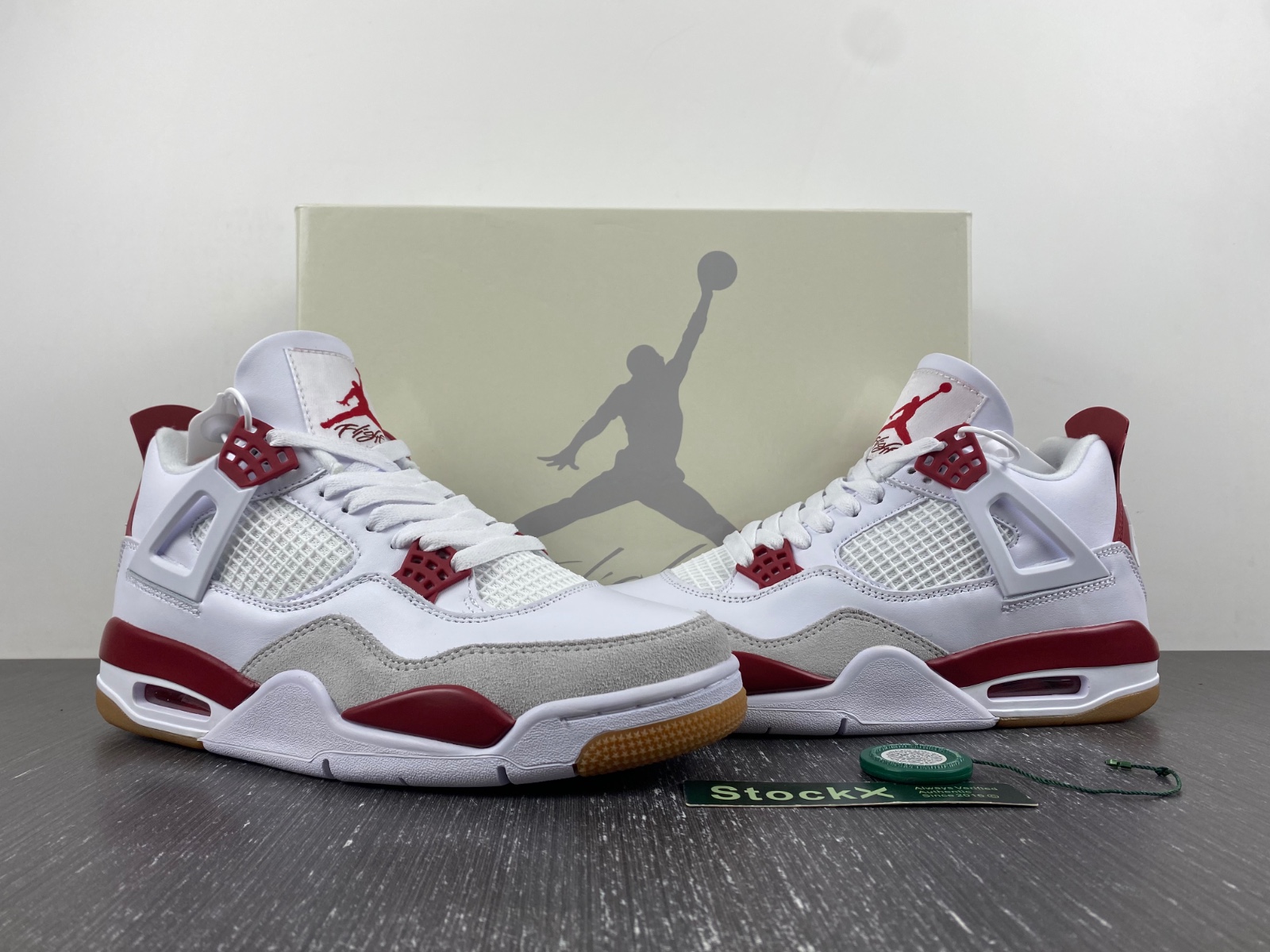 Nike SB x Air Jordan 4 customize