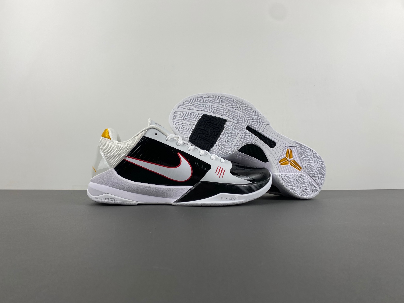 Nike Zoom Kobe 5 Protro Alternate Bruce Lee   CD4991-101
