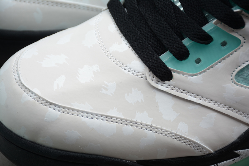 Air Jordan 5 Retro
