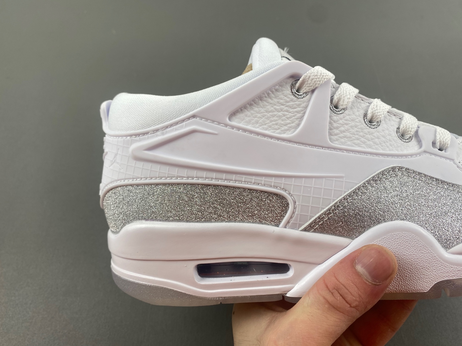 Air Jordan 4 RM HQ3441-111