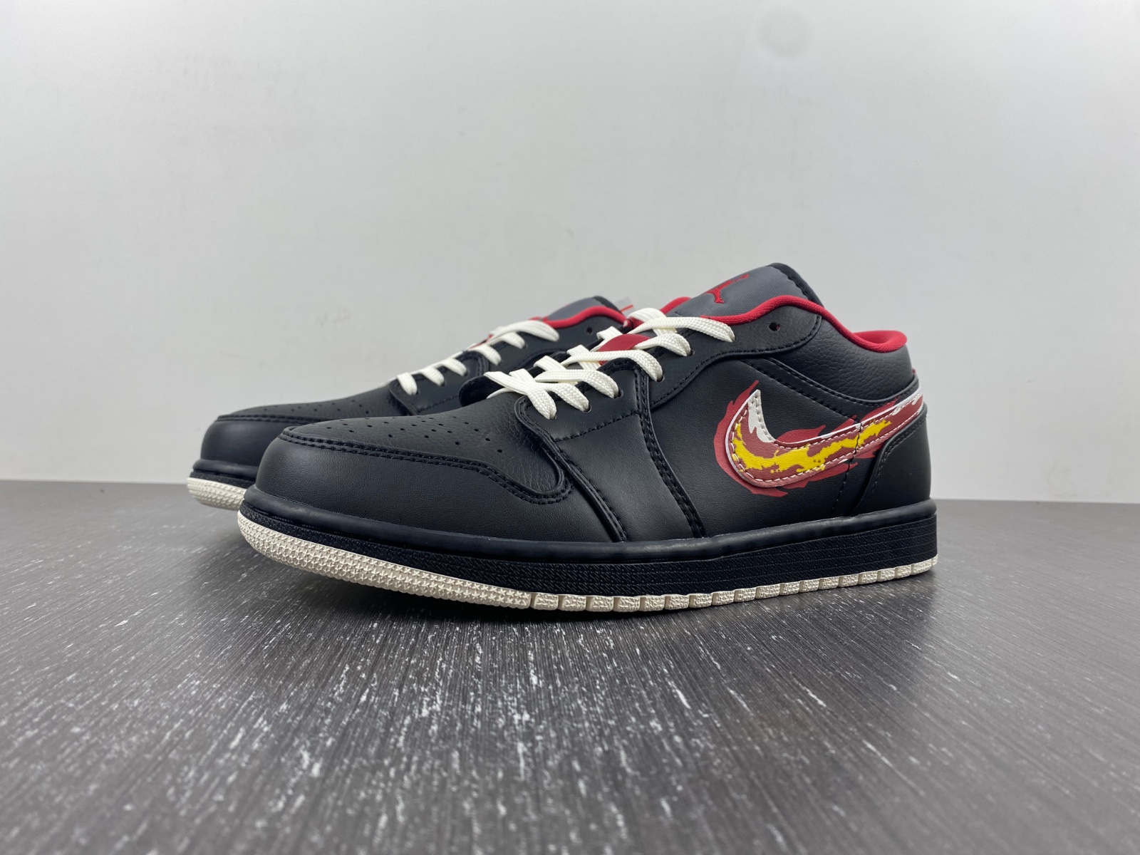 Air Jordan 1 Low SE