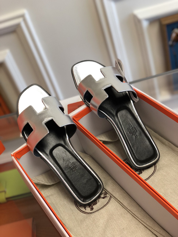 ORAN SANDAL