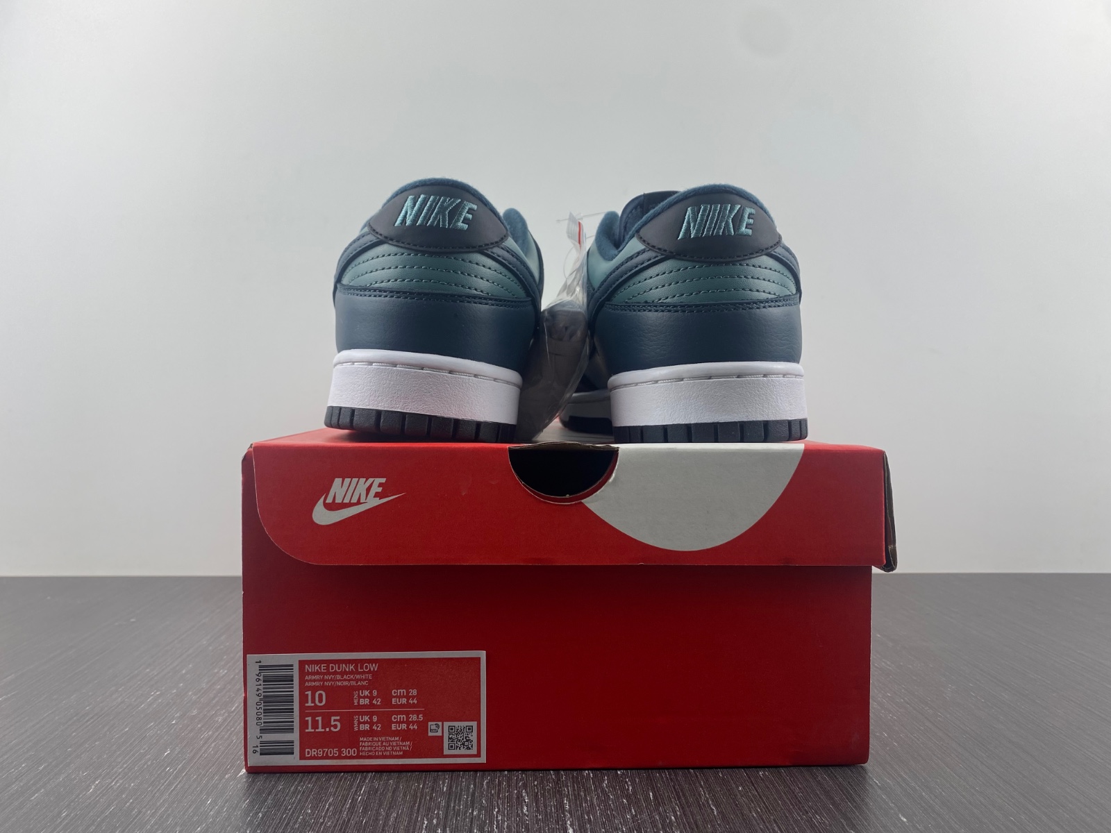 Nike Dunk Low "Armory Navy" DR9705-300