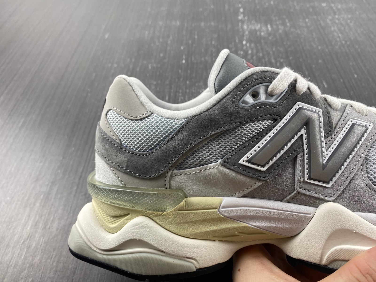 New Balance 9060 Rain Cloud Grey - U9060GRY