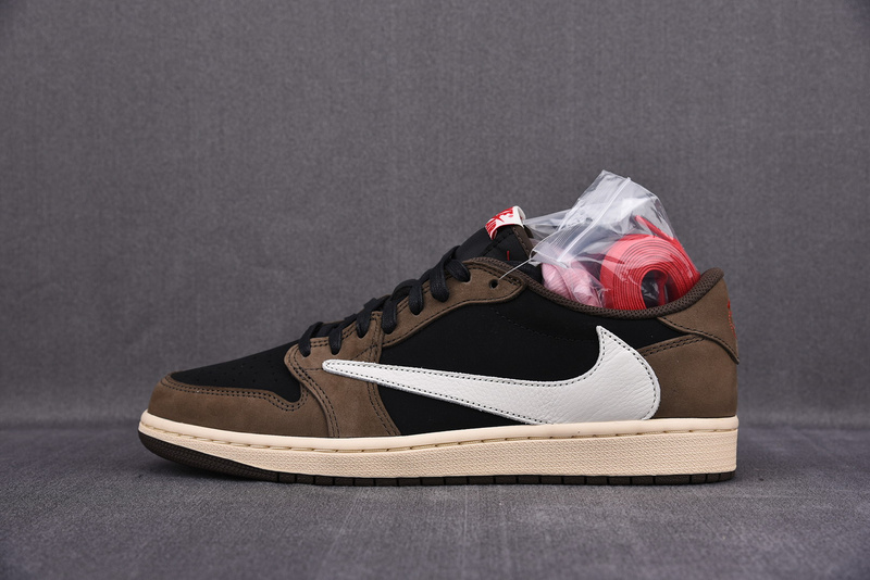 Travis Scott x Air Jordan 1 Low