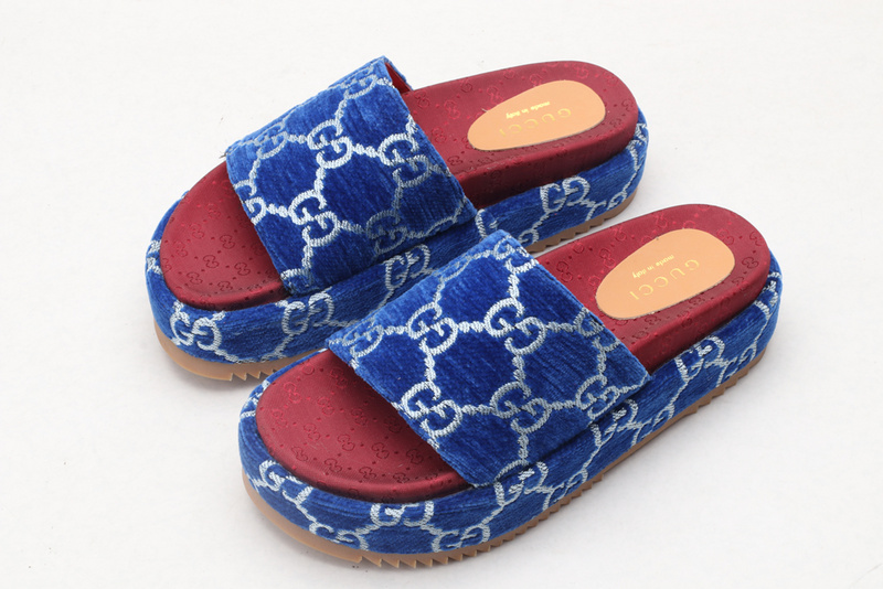 GUCCI WOMEN