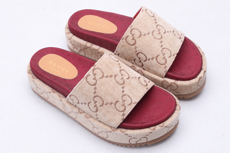 GUCCI WOMEN