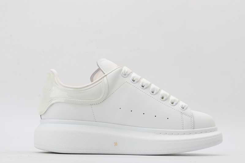 MCQUEEN OVERSIZED SNEAKER