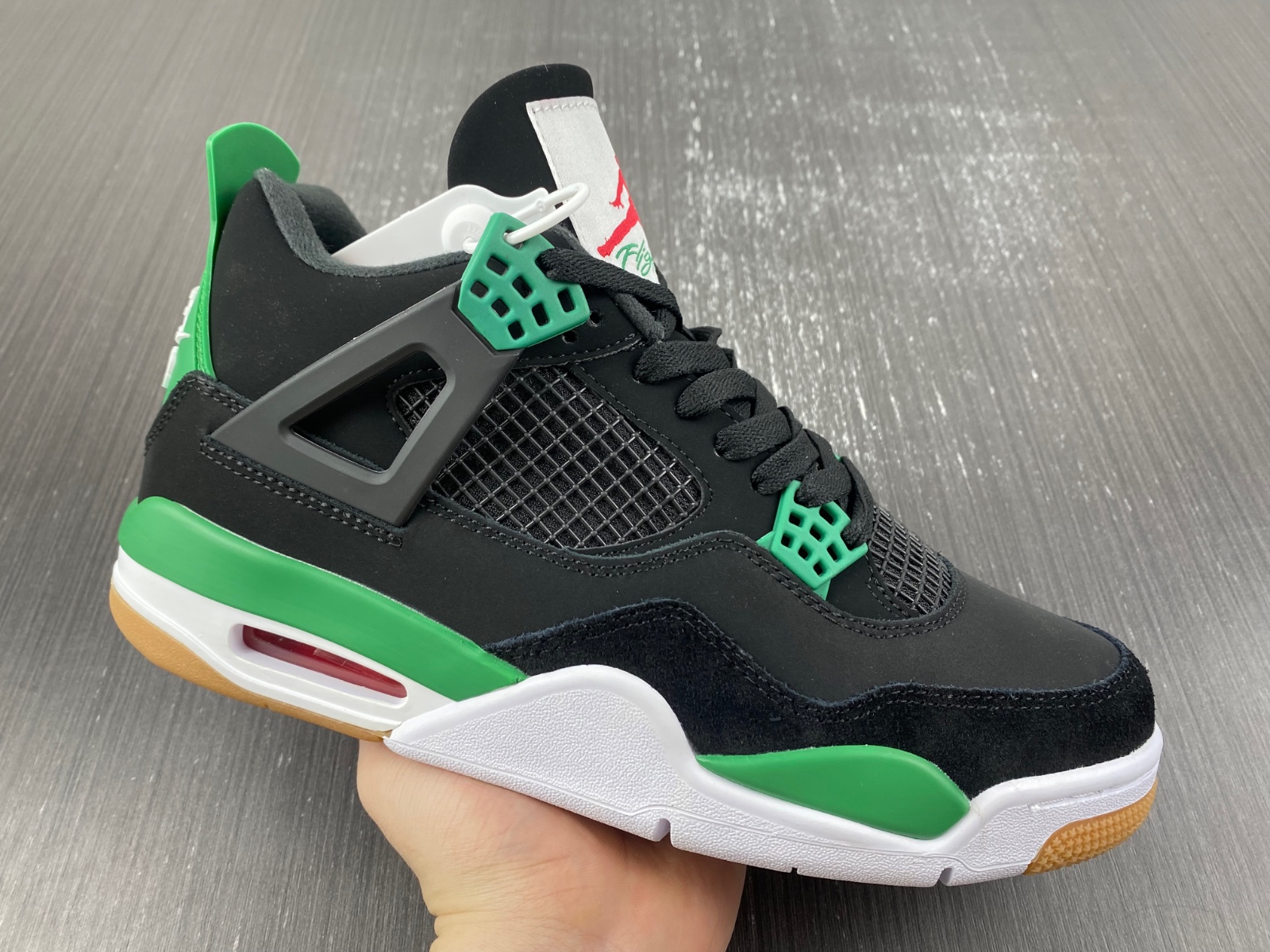 Nike SB x Air Jordan 4 customize