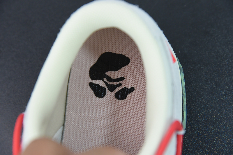 OW x Dunk Low 