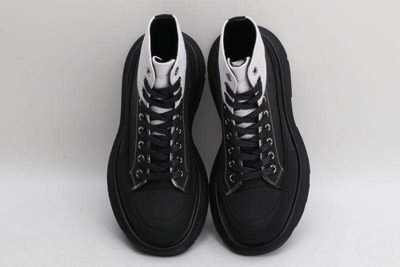 Mcqueen Tread Slick