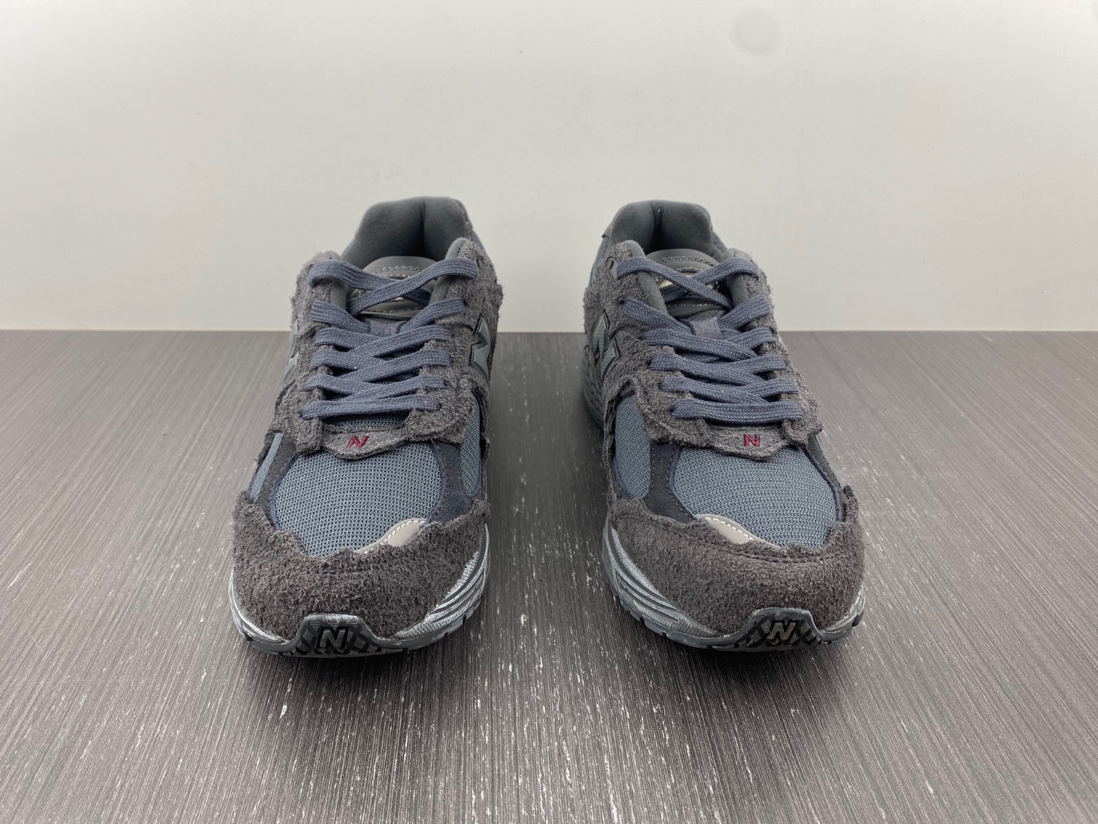 New Balance 2002R Protection Pack Phantom - M2002RDB