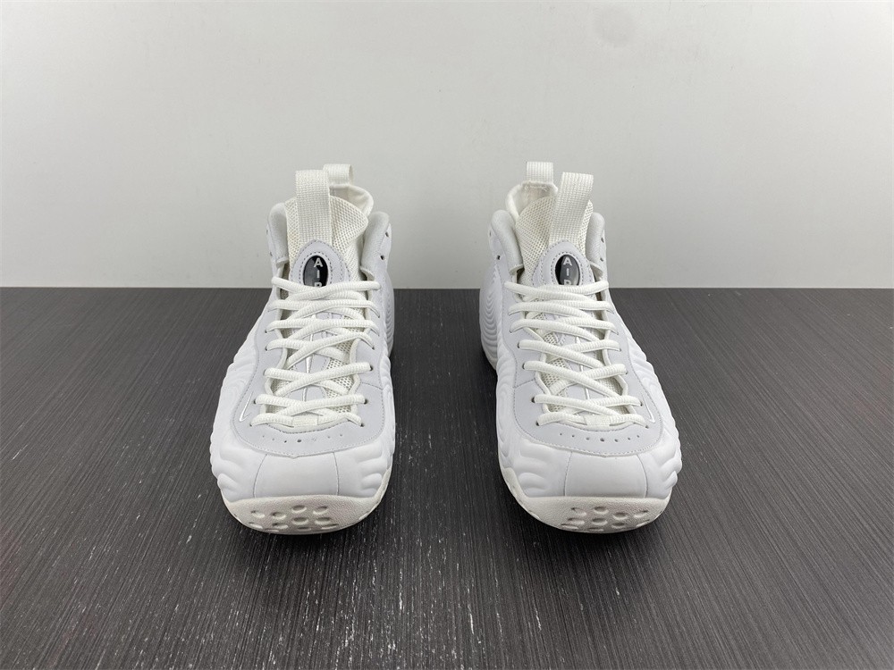 CDG x Nike Air Foamposite One DJ7952-100