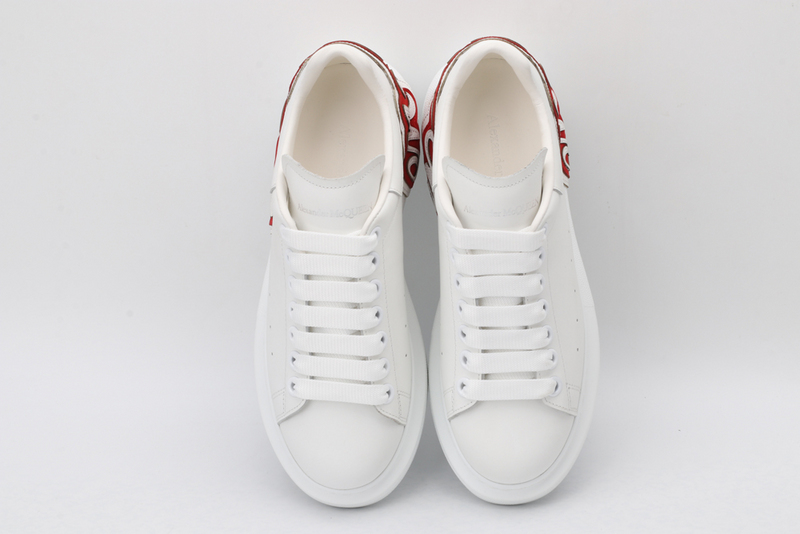 MCQUEEN OVERSIZED SNEAKER