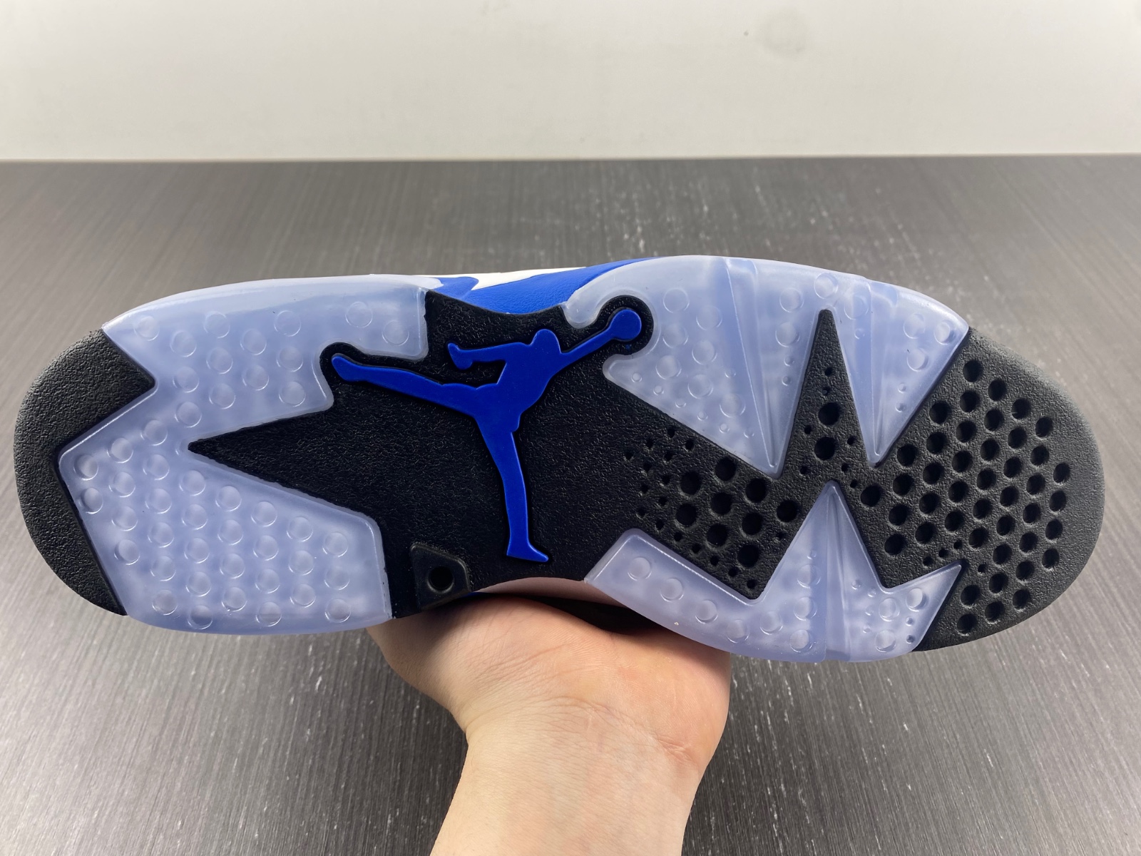 Air Jordan 6 Retro