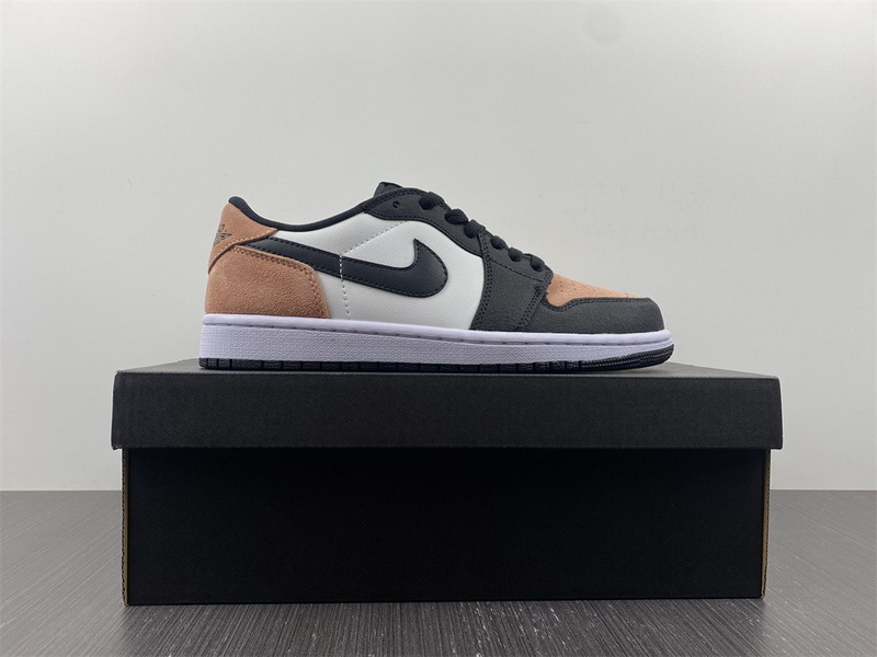 Air Jordan 1 Low 