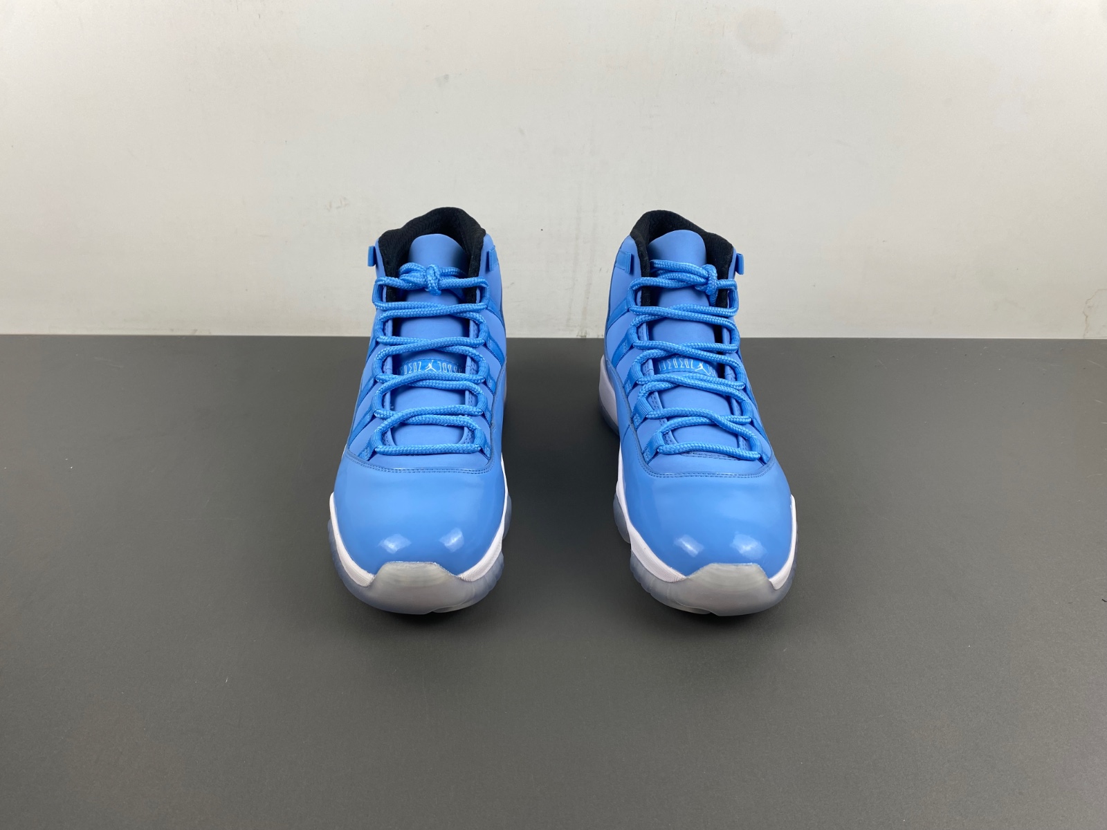 Air Jordan 11 Retro