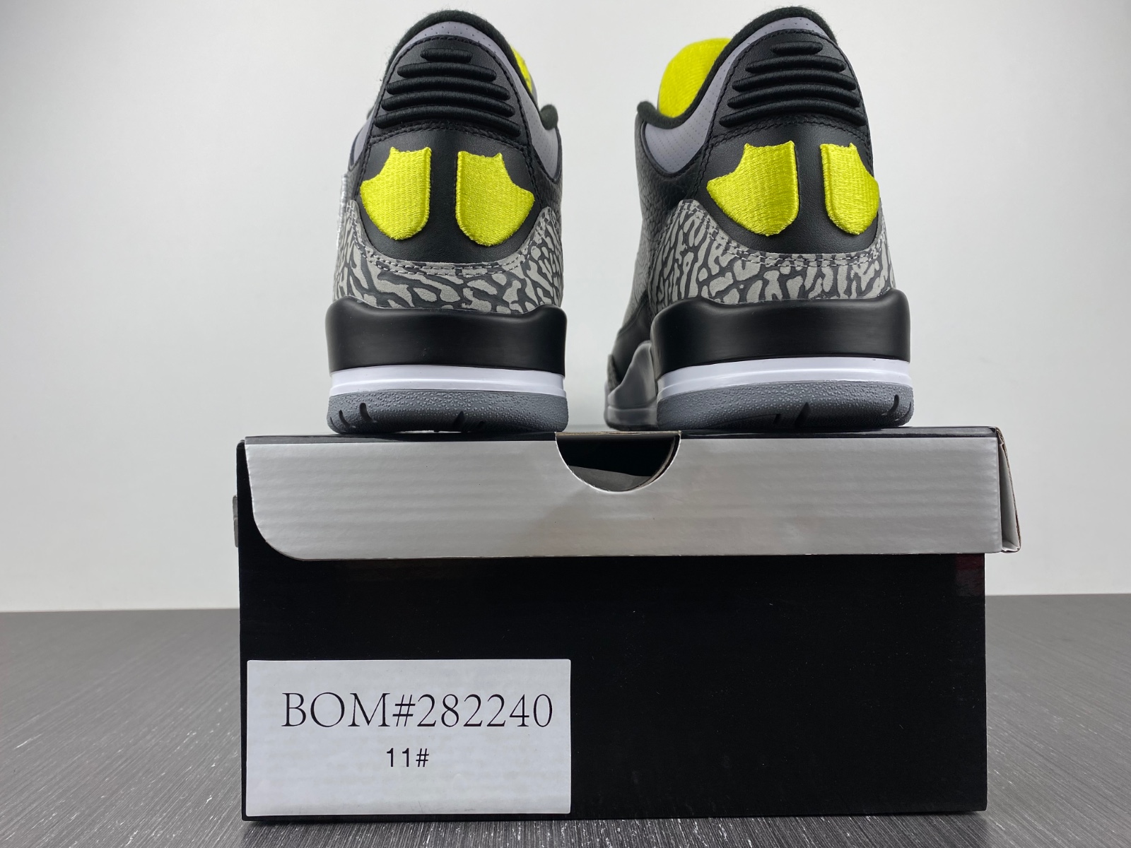 Air Jordan 3 Retro