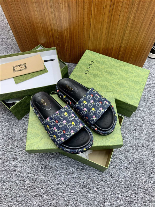 GUCCI WOMEN