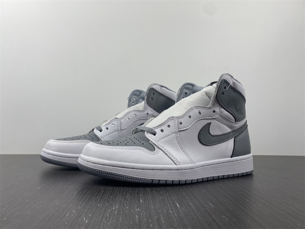 Air Jordan 1 High OG "Stealth" 555088-037