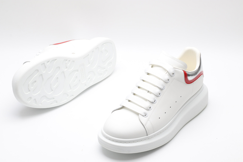MCQUEEN OVERSIZED SNEAKER