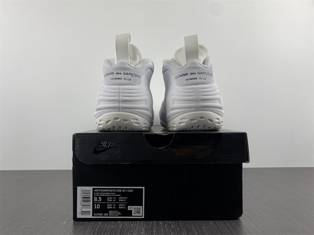 CDG x Nike Air Foamposite One DJ7952-100
