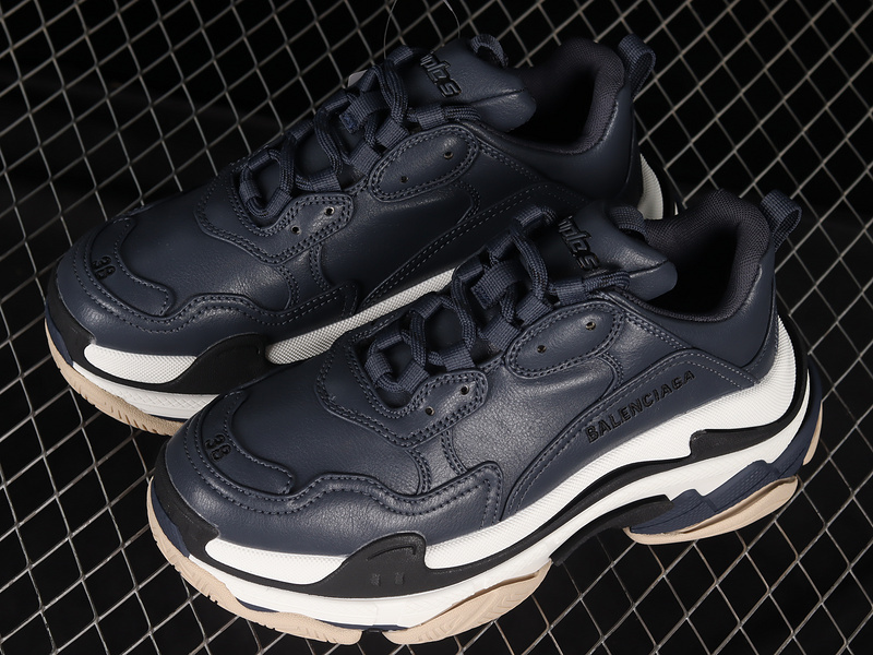 Balenciaga TRIPLE S TRAINER