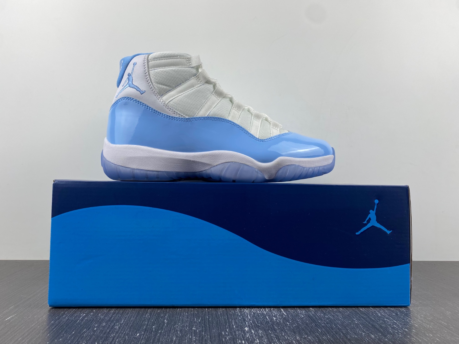 Air Jordan 11 customize