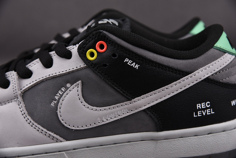 Nike SB Dunk Low VX1000 CV1659-001