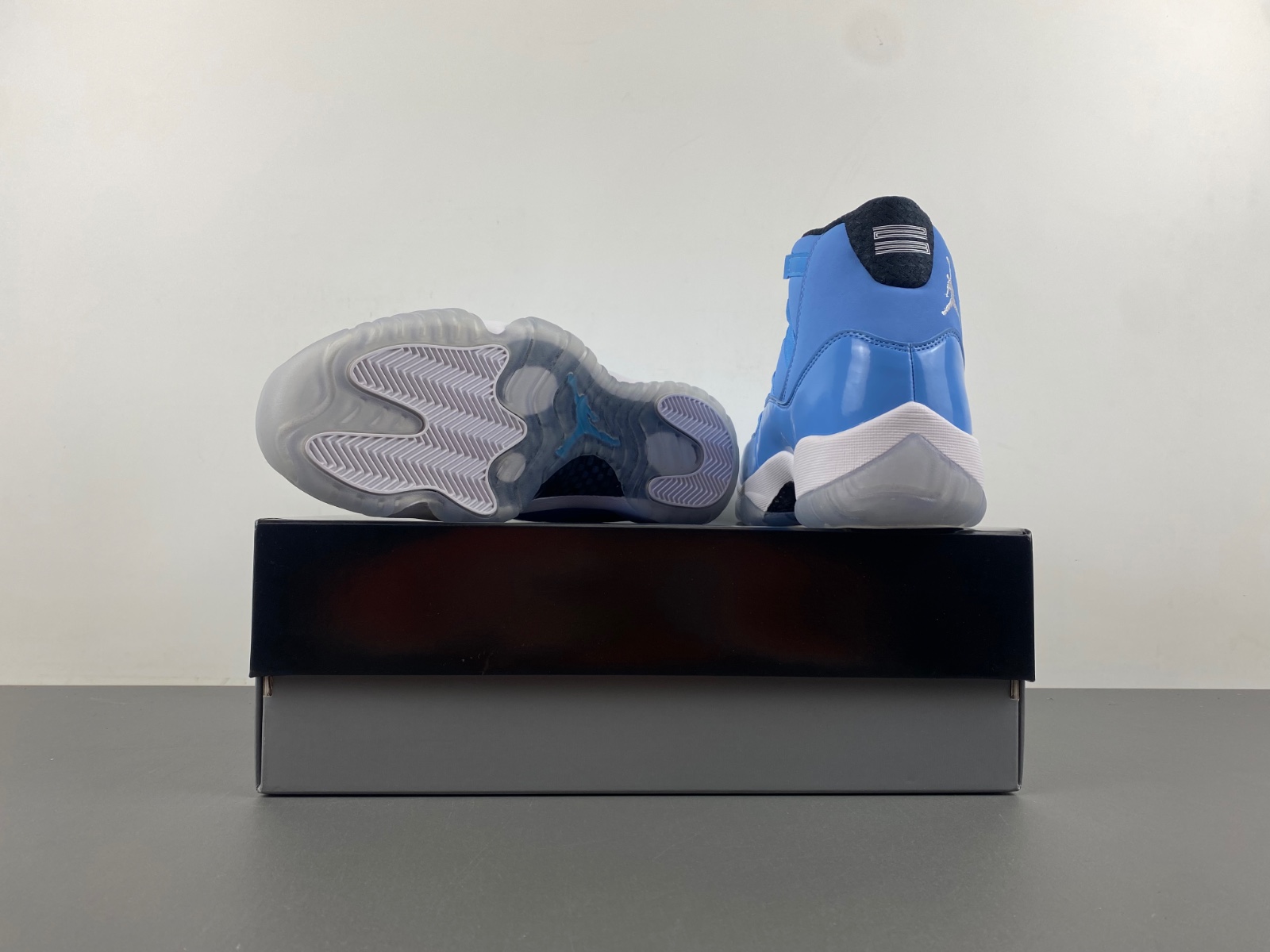 Air Jordan 11 Retro