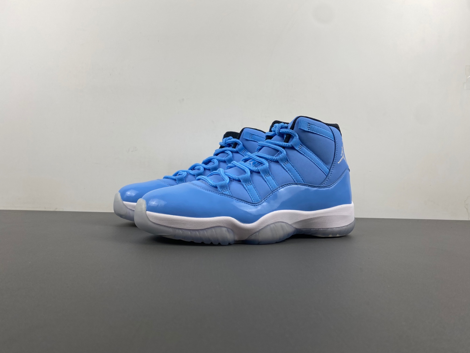 Air Jordan 11 Retro