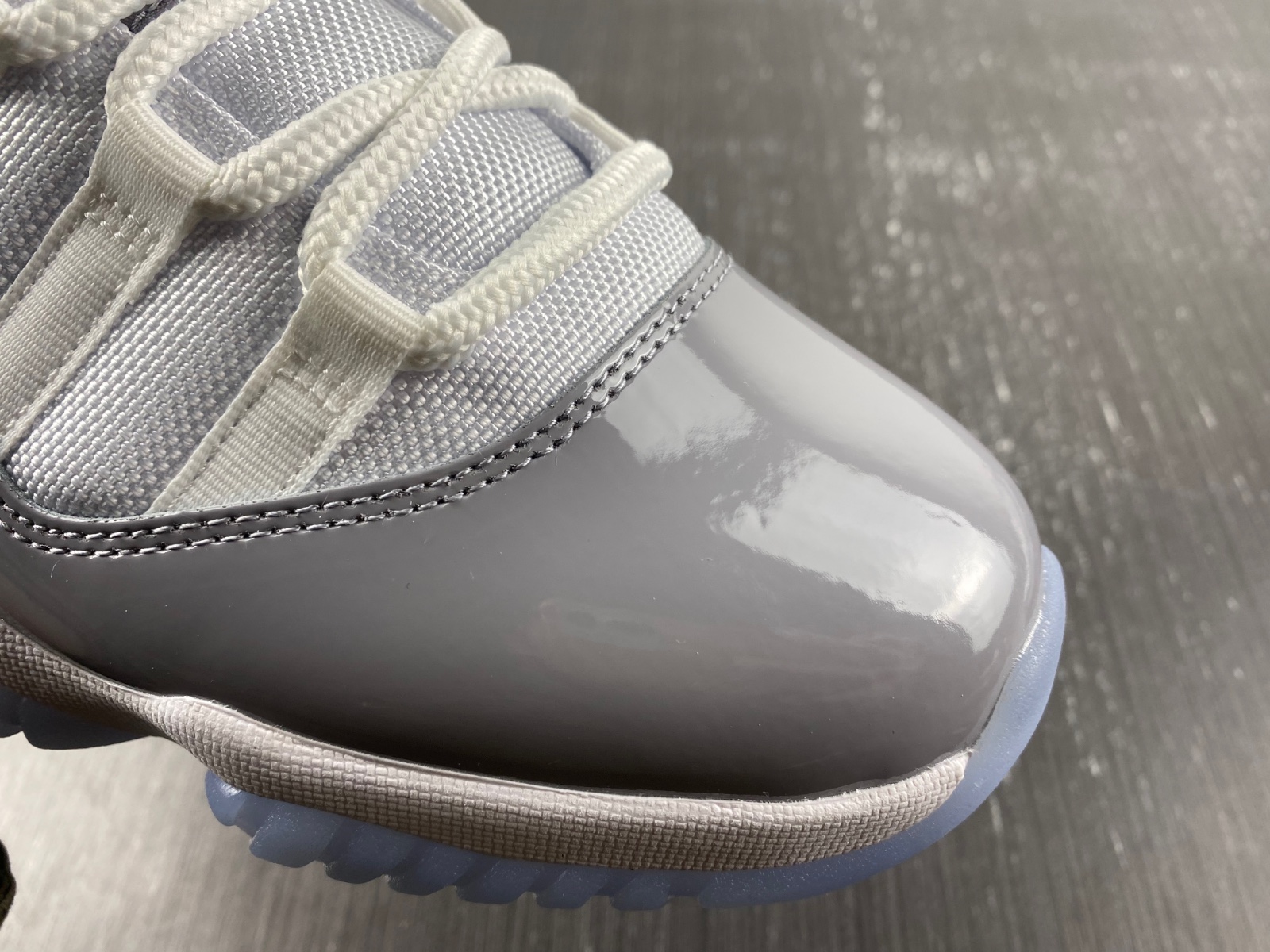 Air Jordan 11 Retro Low 