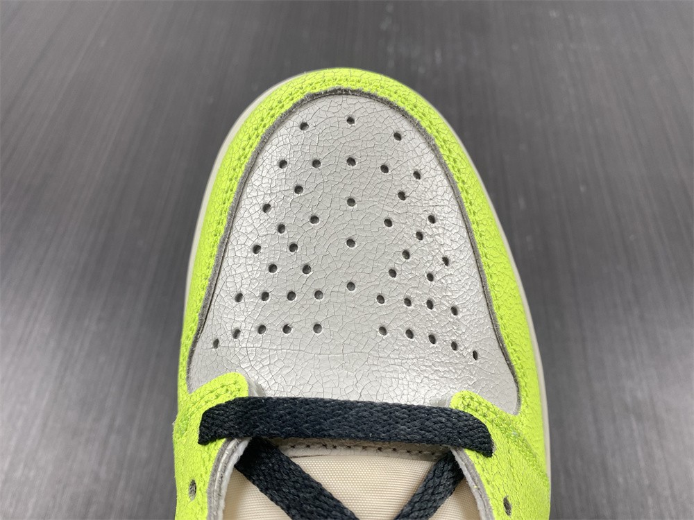 Air Jordan 1 High OG "Volt" 555088-702