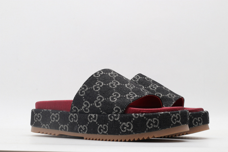 GUCCI WOMEN