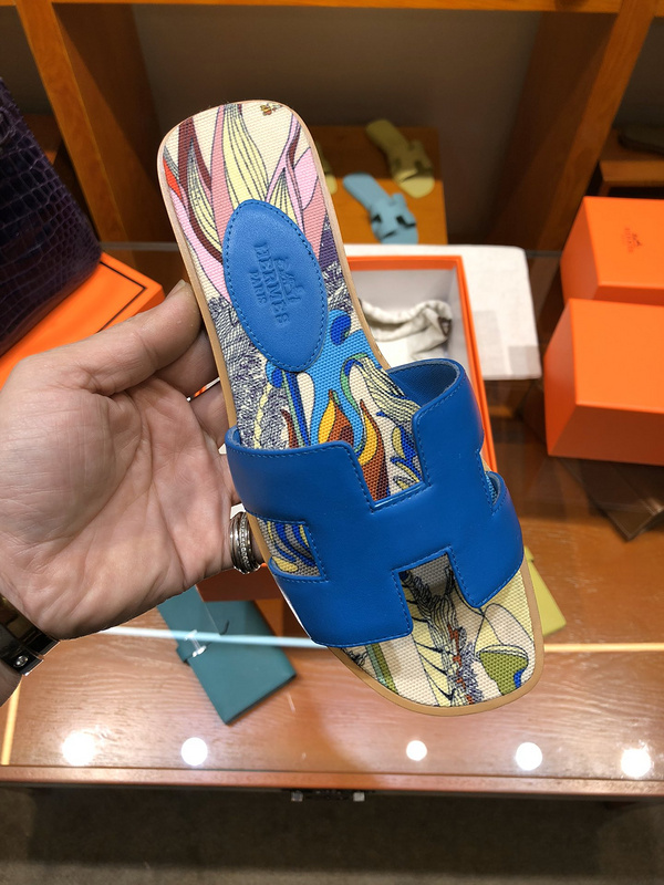 ORAN SANDAL