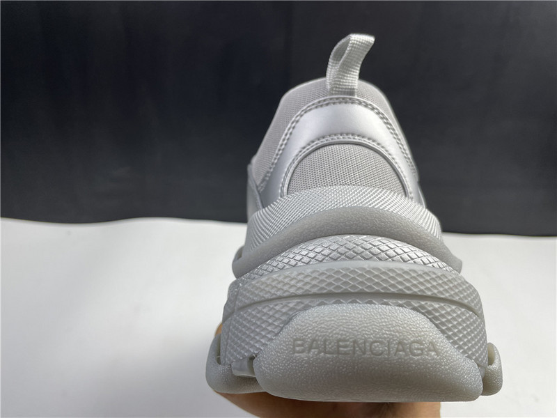 Balenciaga TRIPLE S TRAINER
