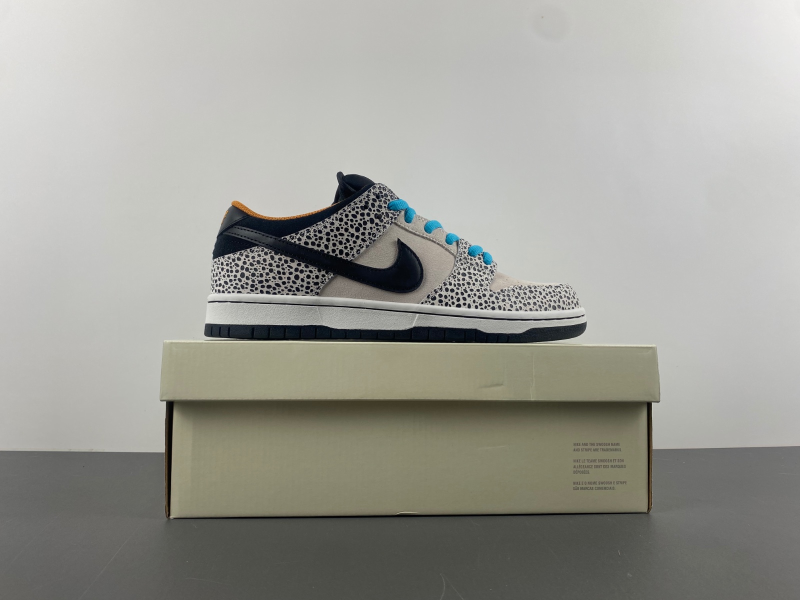 Nike SB Dunk Low Safari Olympics FZ1233-002