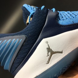 Air Jordan 32